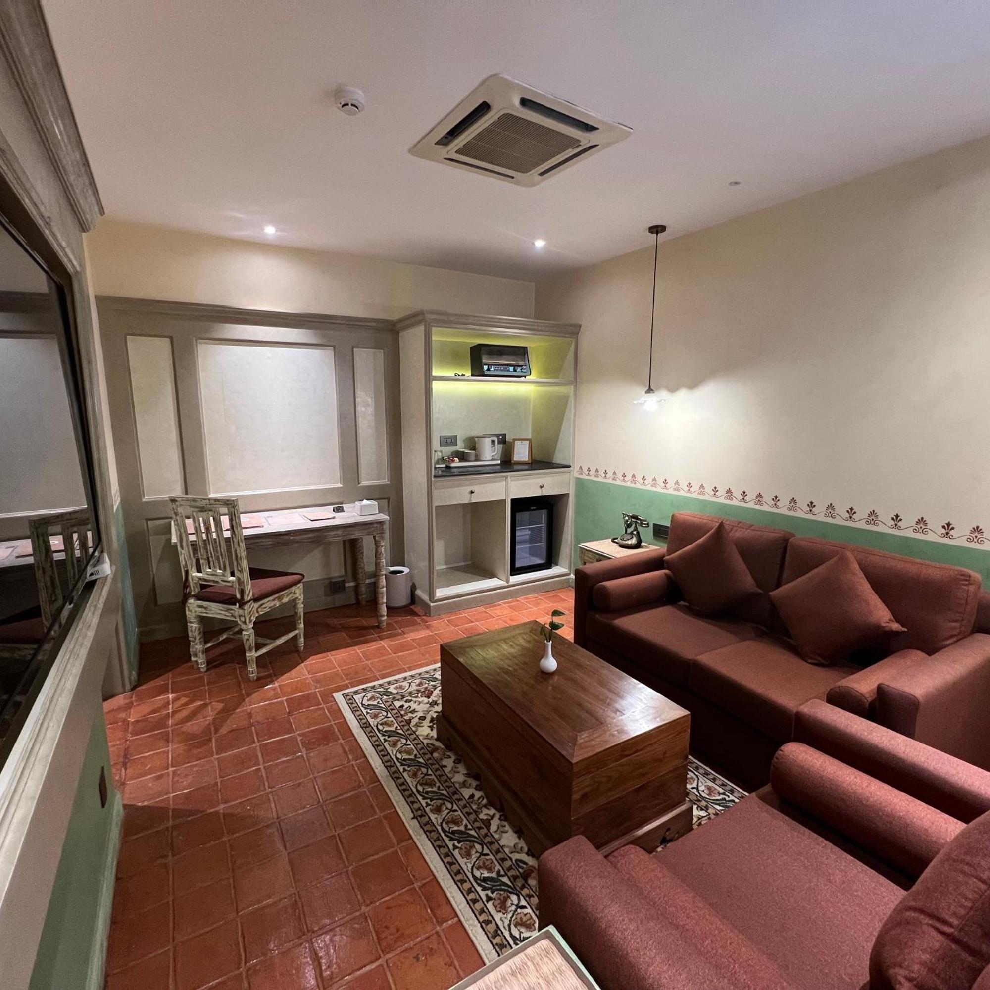 Seto Ghar Hotel กาฐมาณฑุ ภายนอก รูปภาพ